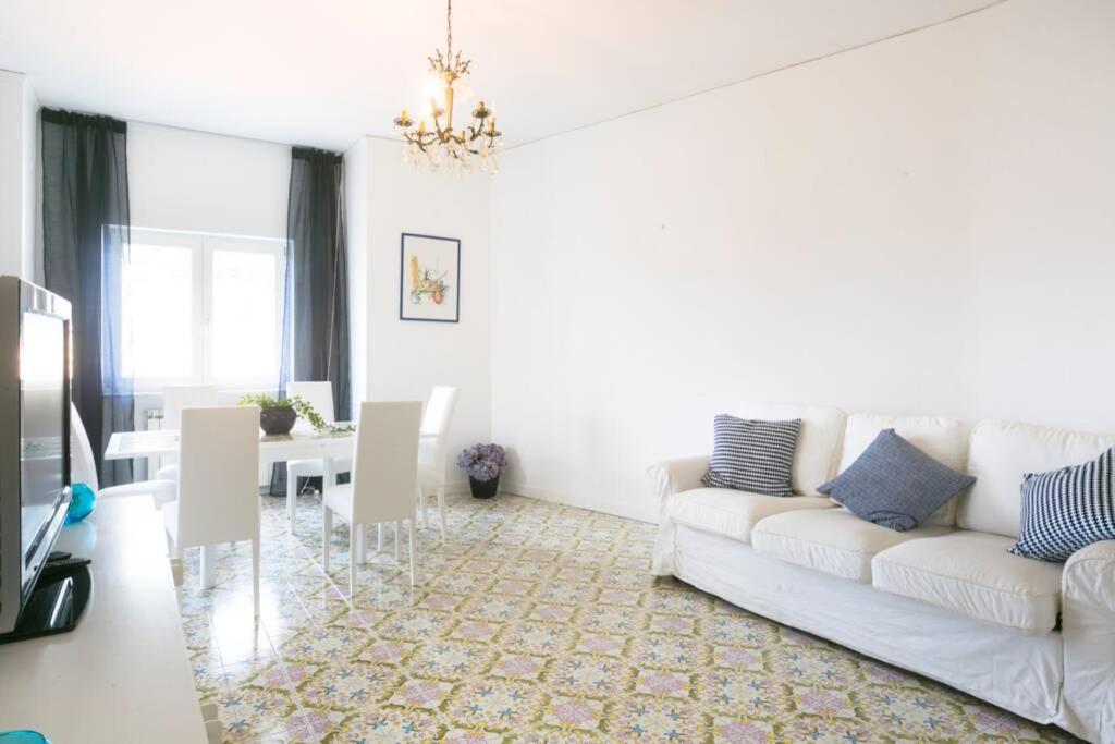 Cozy Sorrento Apartment Luaran gambar